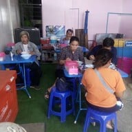 บรรยากาศ ก๋วยเตี๋ยวโกเด้ง โฮเด้ง (ปากซอยภัทรนิเวศน์ เทพารักษ์)