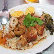 เมนูของร้าน ขาหมูเมืองทอง