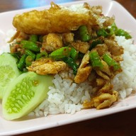 เมนูของร้าน ร้านตากุฎ อาหารตามสั่ง