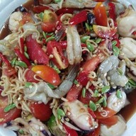 ส้มตำครกแตก ปลาแดกพารวย