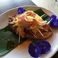 เมนูของร้าน กินดีมีสุข(บ้านไร่มีสุขบางใบไม้)