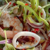 ส้มตำครกแตก ปลาแดกพารวย