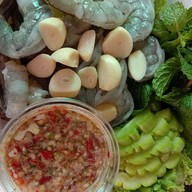 ส้มตำครกแตก ปลาแดกพารวย