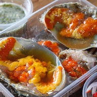 บ้านตัวตอ music house (เจ๊ตู่) The Parco