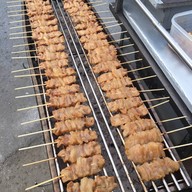 หมูปิ้งจิ้มแจ่ว ( ข้างปั้ม )