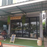 หน้าร้าน X-MAN cafe' ซอยพิเศษ มอ. สุราษฎร์