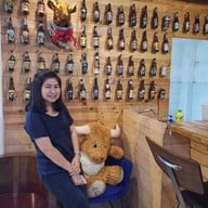 บรรยากาศ aBeer Home Bar And Gallery