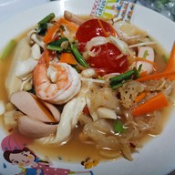 เอกตำ ยำระเบิด ไม่มีสาขา