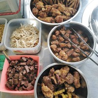 ทัศนัยก๋วยเตี๋ยวไก่มะระ
