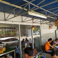 สเต็กกระทะร้อน เจ้ลินน์ แยกบ้านสวนเกาะทิพย์
