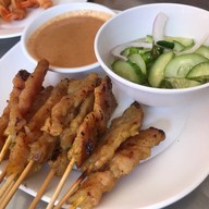 เมนูของร้าน นายตี๋ลูกชิ้นปลากราย 3 รส ทอดมันปลากราย สวรรค์วิถี