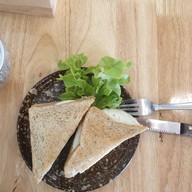 เมนูของร้าน Better Days Health foos and smoothie bowls.