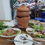 เมนูของร้าน ร้านยำยกร้าน