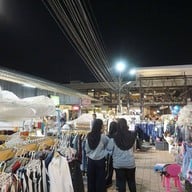 ตลาดกรีนเวย์