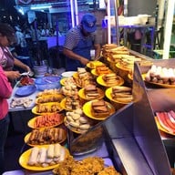 บรรยากาศ Gurney Drive Penang