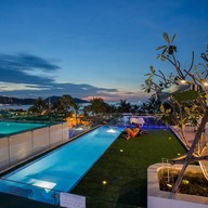 BearPacker Patong Hostel