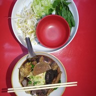 ทัศนัยก๋วยเตี๋ยวไก่มะระ