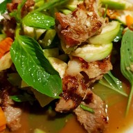 ต้องมาโดน เล่าปั่น