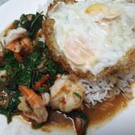 ต้องมาโดน เล่าปั่น