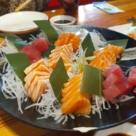 เมนูของร้าน อุโรเทรุ ซุยซัน