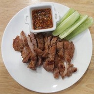บุญเลิศ บะหมี่เกี๊ยว หมูย่างซีอิ๊ว บางกรวย-ไทรน้อย ใกล้วัดสวนแก้ว