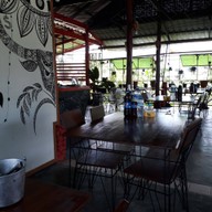 บรรยากาศ ร้านอาหารต้นข้าวซีฟู๊ด