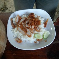 ข้าวกะเตี๋ยว