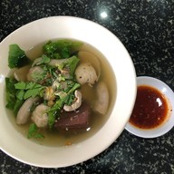 เมนูของร้าน แม่ผ่องศรี พัทยากลาง