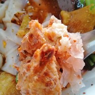 เมนูของร้าน เตี๋ยวตู้ไม้บ้านแซ่