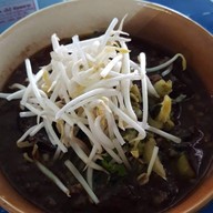 เมนูของร้าน น้ำเงี้ยวหม้อดิน ป้ามอย 1