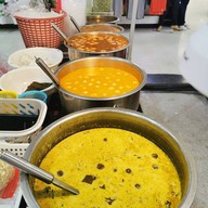 บรรยากาศ ขนมจีนน้ำยา สาขาสำโรง