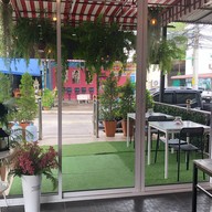 Zaabnoir Runway Delivery