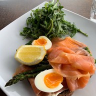 เมนูของร้าน Trio (cafe.bar.restaurant)