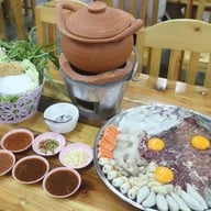 เมนูของร้าน พิกุลทองจิ้มจุ่มจานด่วน