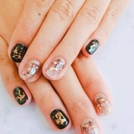 Rainbow Nails Think Park