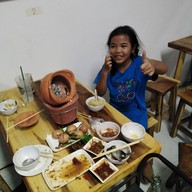 บรรยากาศ ร้านยำยกร้าน