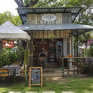 มาลี การ์เด้น บิสโทร เชียงใหม่