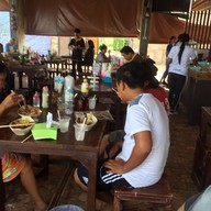 ก๋วยเตี๋ยวเรือ อยุธยา