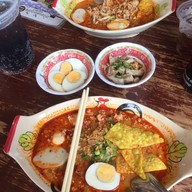 ก๋วยเตี๋ยวเรือ อยุธยา