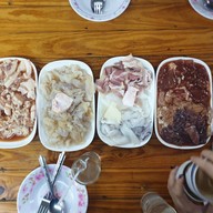 เฮือนอีสาน จิ้มจุ่ม หมูกระทะ(รับสินค้าเฮือนหลังเล็ก)