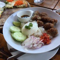 48 House Restaurant &cafe