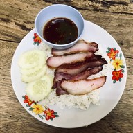 ศิษย์ไก่โต้ง นวมินทร์