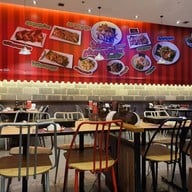 บรรยากาศ แจ่วฮ้อน เซ็นทรัลปิ่นเกล้า