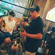 บรรยากาศ Ninety Bar J va Market