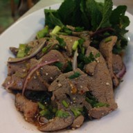 เมนูของร้าน ตำแหล Central Marina