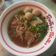 ก๋วยเตี๋ยวโกเด้ง โฮเด้ง (ปากซอยภัทรนิเวศน์ เทพารักษ์)