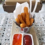 สุขสราญ Cafe X Bread