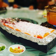เมนูของร้าน ภัตตาคาร แกรนด์ เชียงการีล่า ธนิยะ