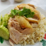 เมนูของร้าน ข้าวมันไก่ประตูชัย