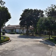 J.P  Land Resort Lopburi